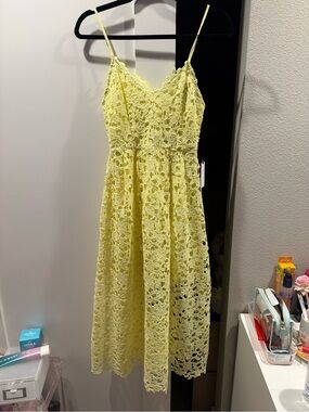 Astr Yellow Lace Spaghetti Strap Dress